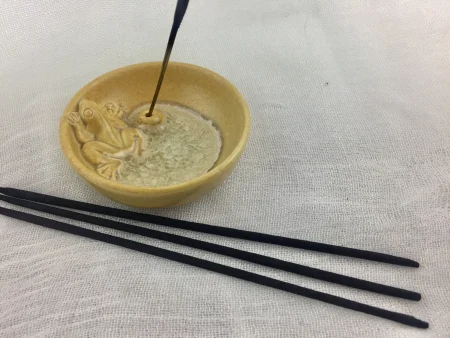Frog Incense Holder Round