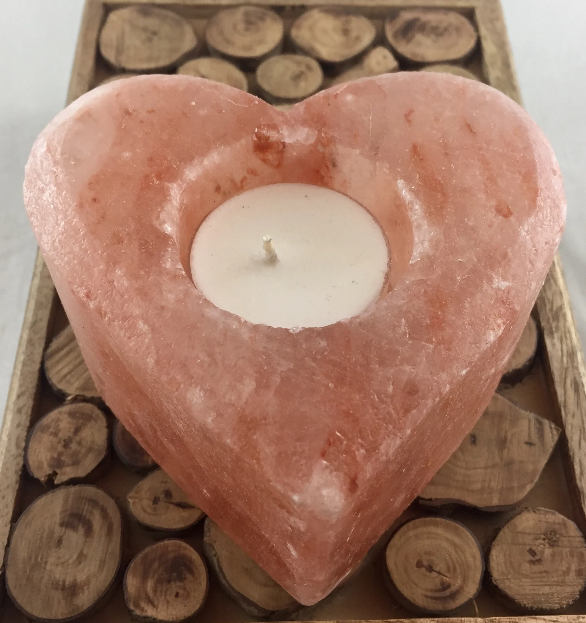 Himalayan Salt Tealight Holder Heart Shape - Image 2